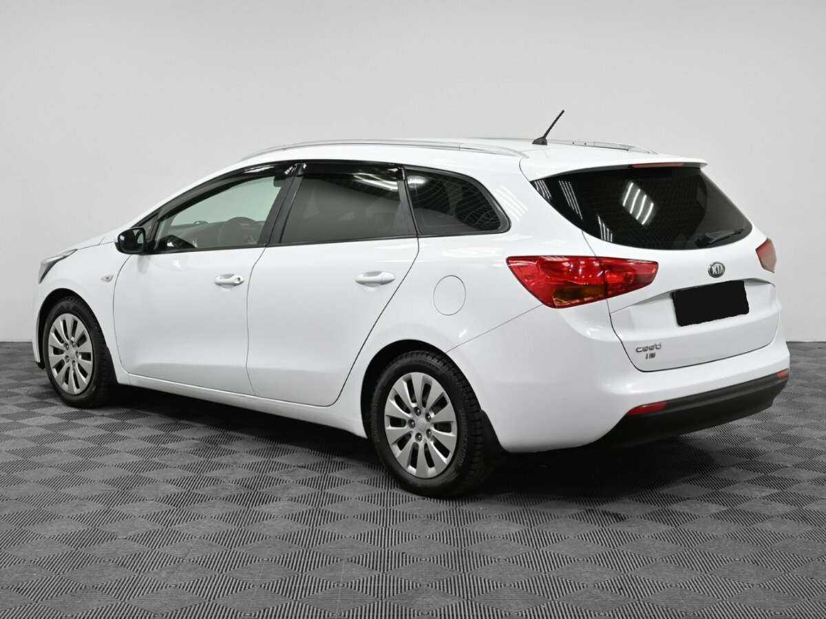 Kia Ceed б/у, 2013, Механическая. Фото: #3
