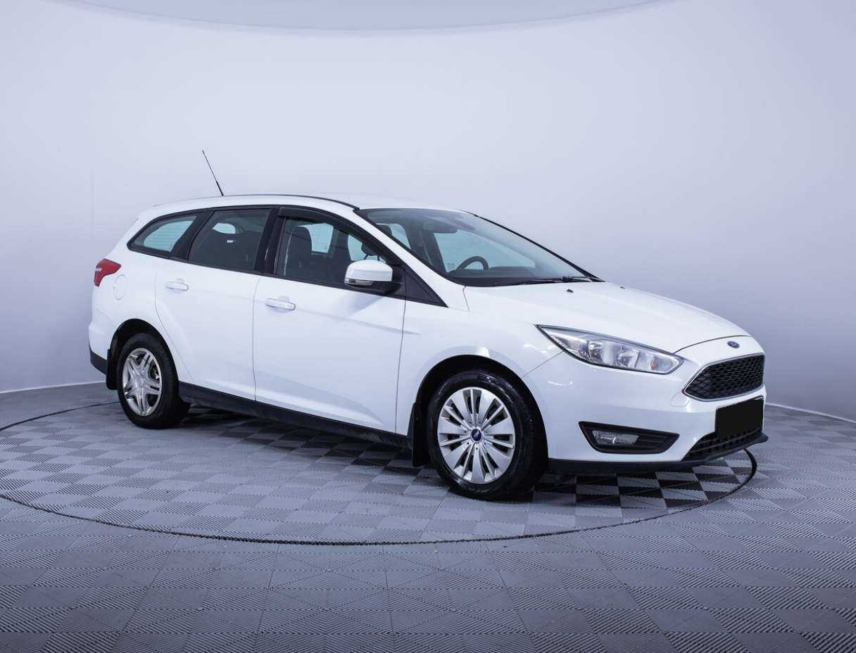 Ford Focus б/у, 2015, Роботизированная. Фото: #2