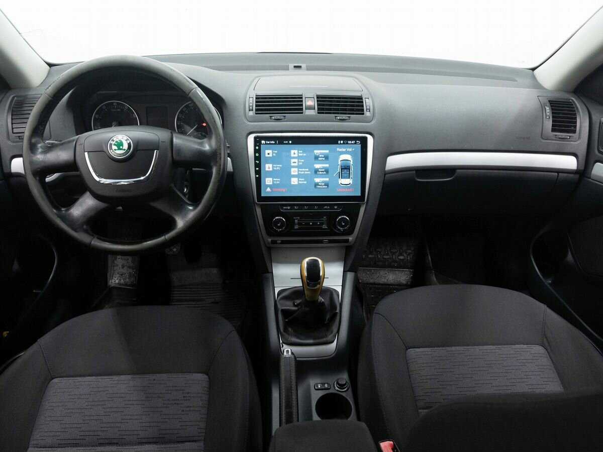 Skoda Octavia б/у, 2012, Механическая. Фото: #12