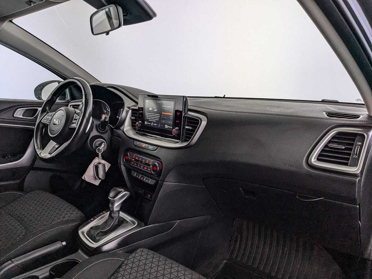 Kia Ceed б/у, 2020, Автоматическая. Фото: #12