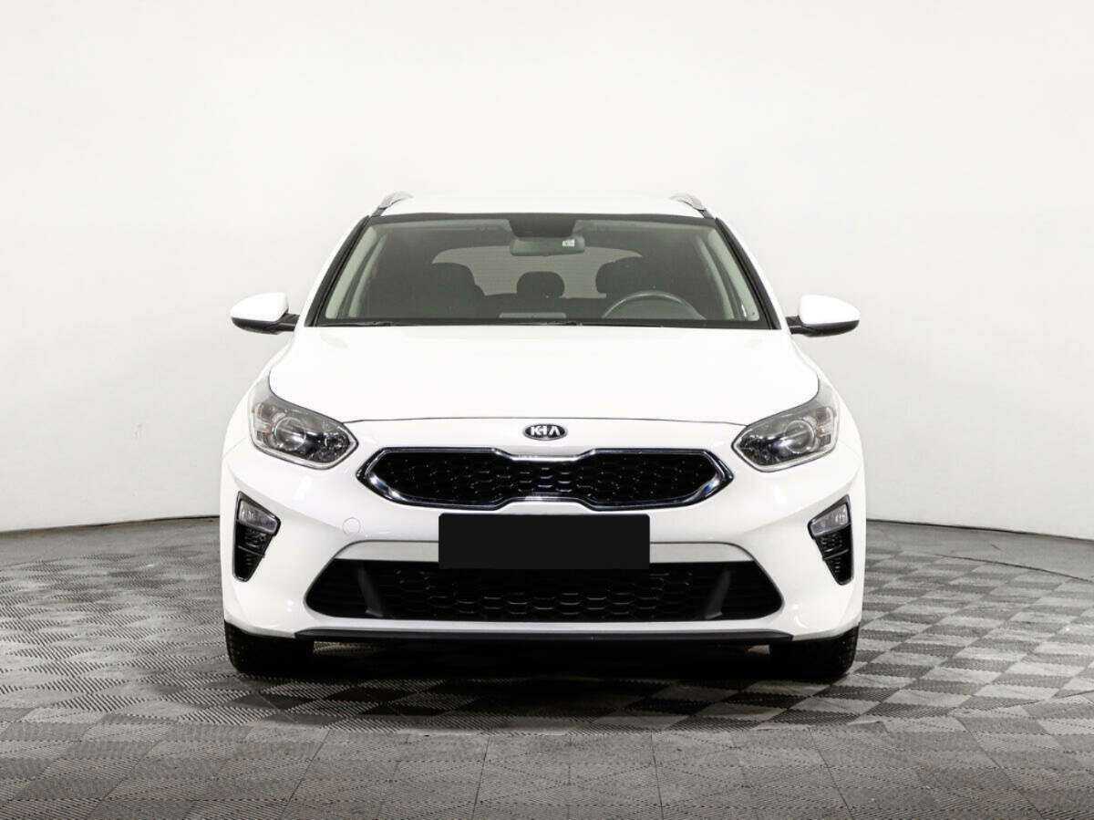 Kia Ceed б/у, 2019, Автоматическая. Фото: #1