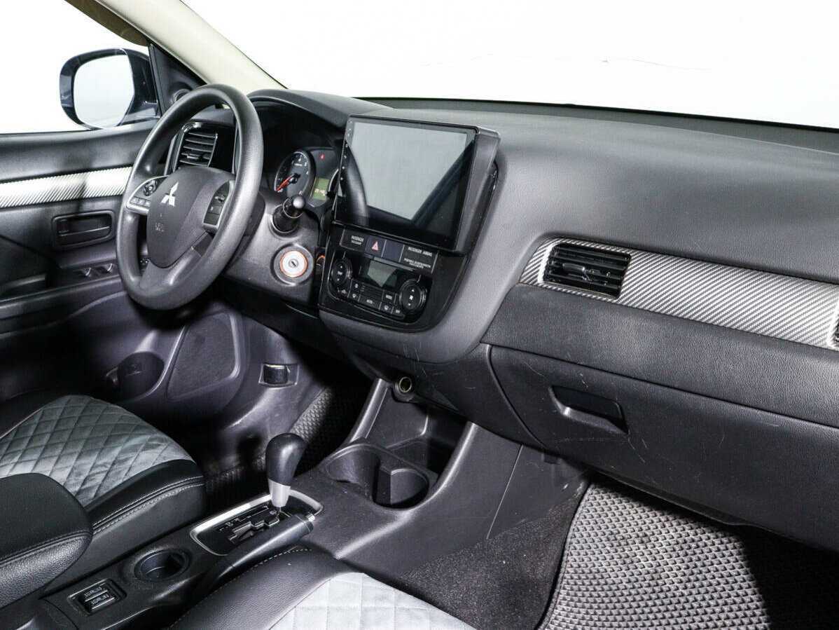 Mitsubishi Outlander б/у, 2013, Вариатор. Фото: #8