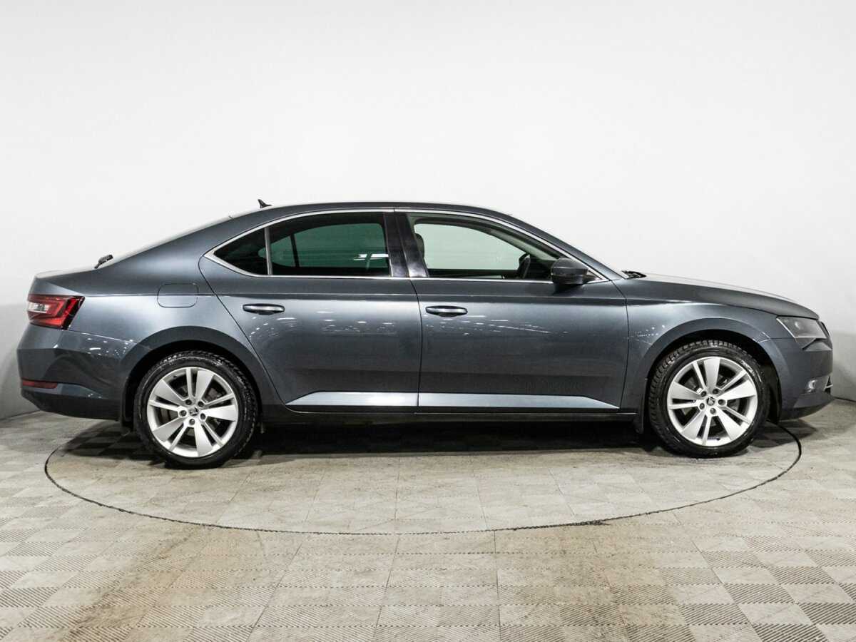 Skoda Superb б/у, 2019, Роботизированная. Фото: #3