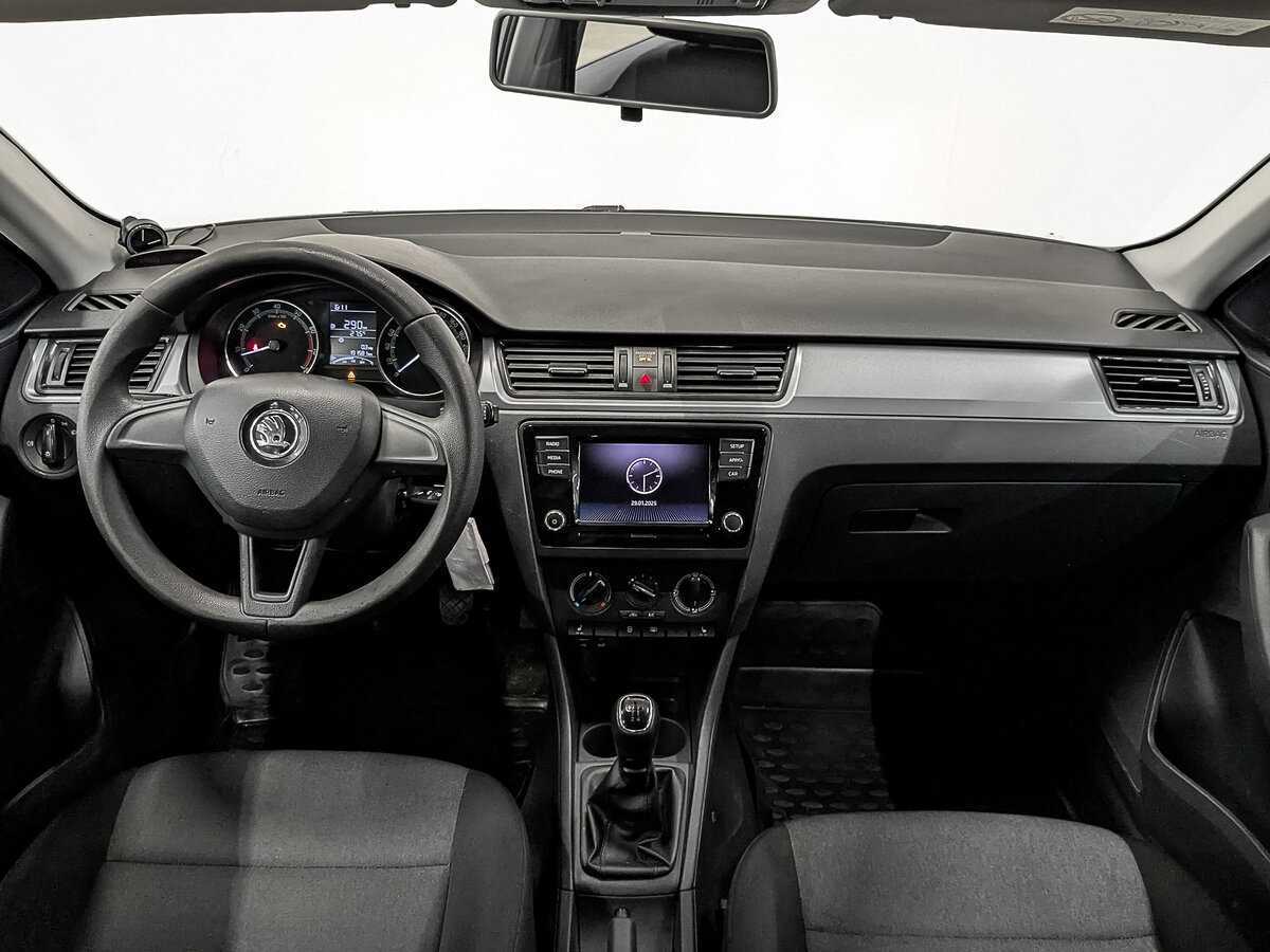 Skoda Rapid б/у, 2017, Механическая. Фото: #13