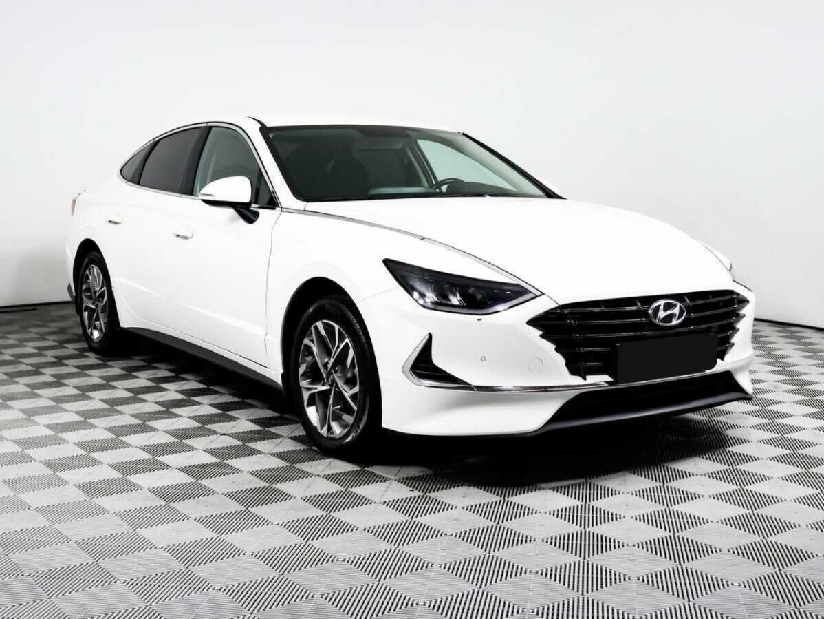 Hyundai Sonata б/у, 2021, Автоматическая. Фото: #2