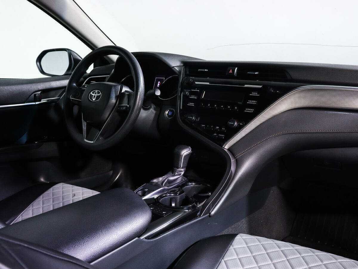 Toyota Camry б/у, 2021, Автоматическая. Фото: #6
