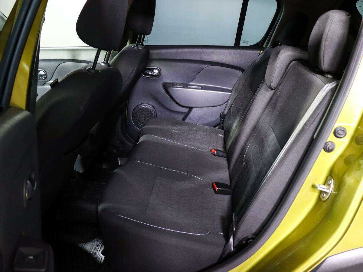 Renault Sandero б/у, 2016, Механическая. Фото: #7