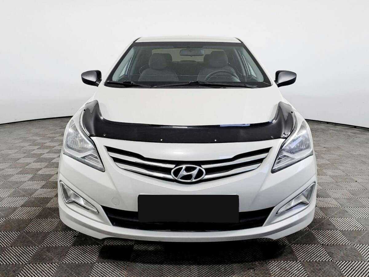 Hyundai Solaris б/у, 2015, Механическая. Фото: #1