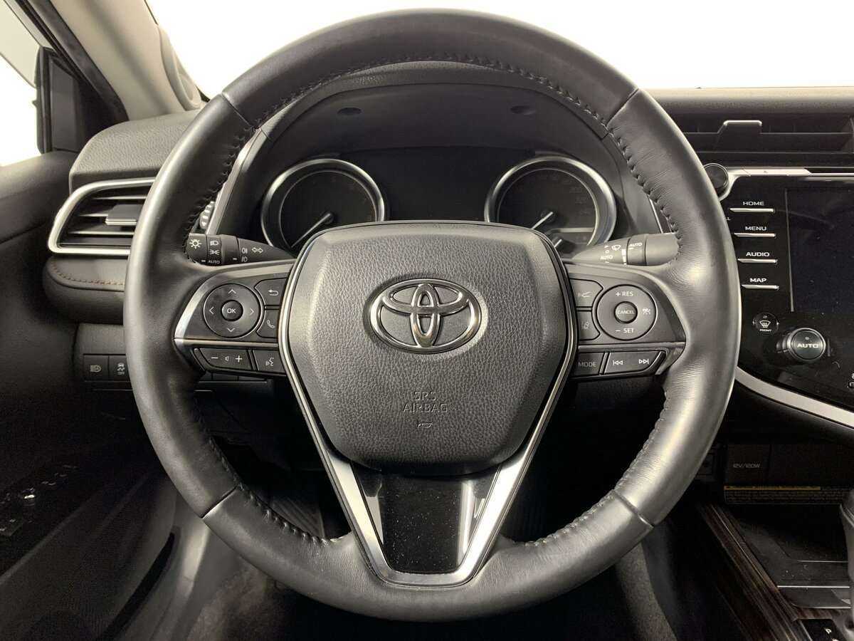 Toyota Camry б/у, 2020, Автоматическая. Фото: #17