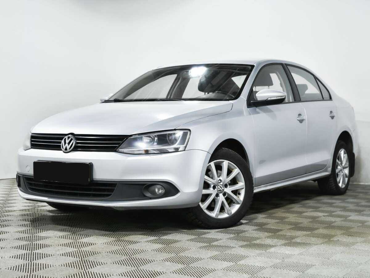 Volkswagen Jetta б/у, 2012, Механическая. Посмотреть фото