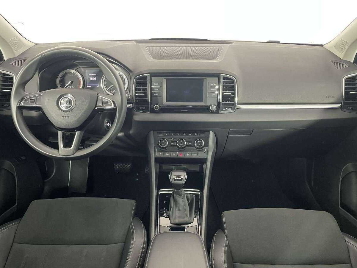 Skoda Karoq б/у, 2020, Автоматическая. Фото: #3