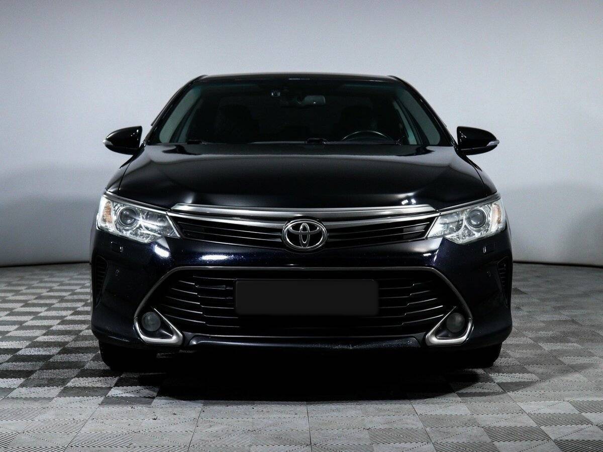 Toyota Camry б/у, 2015, Автоматическая. Фото: #1