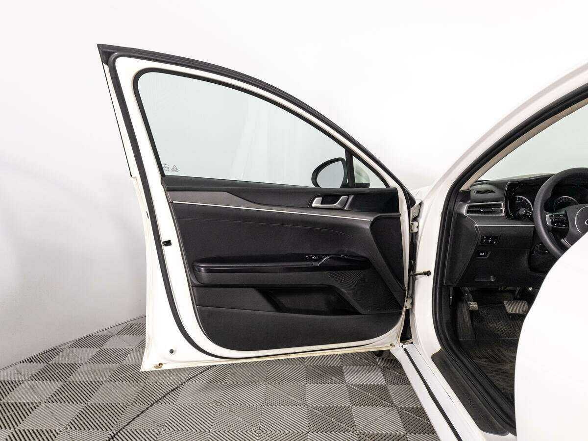Kia K5 б/у, 2020, Автоматическая. Фото: #21