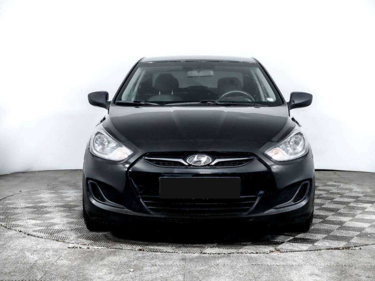 Hyundai Solaris б/у, 2012, Автоматическая. Фото: #1