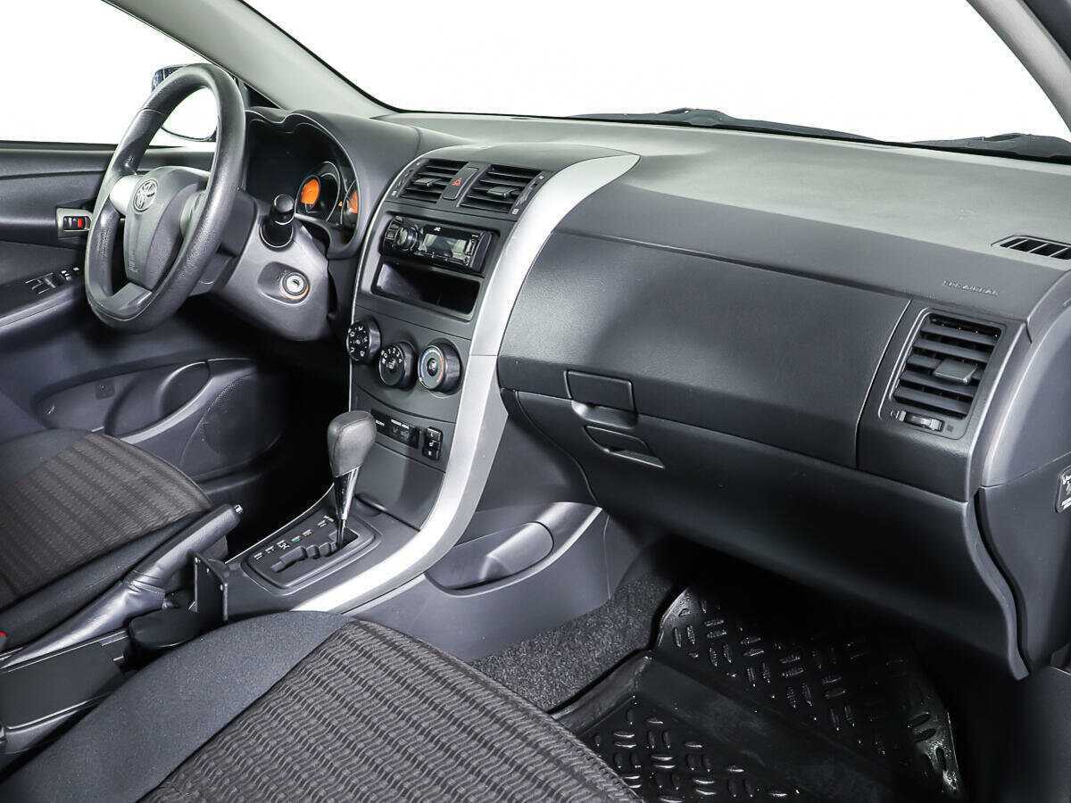 Toyota Corolla б/у, 2012, Автоматическая. Фото: #10