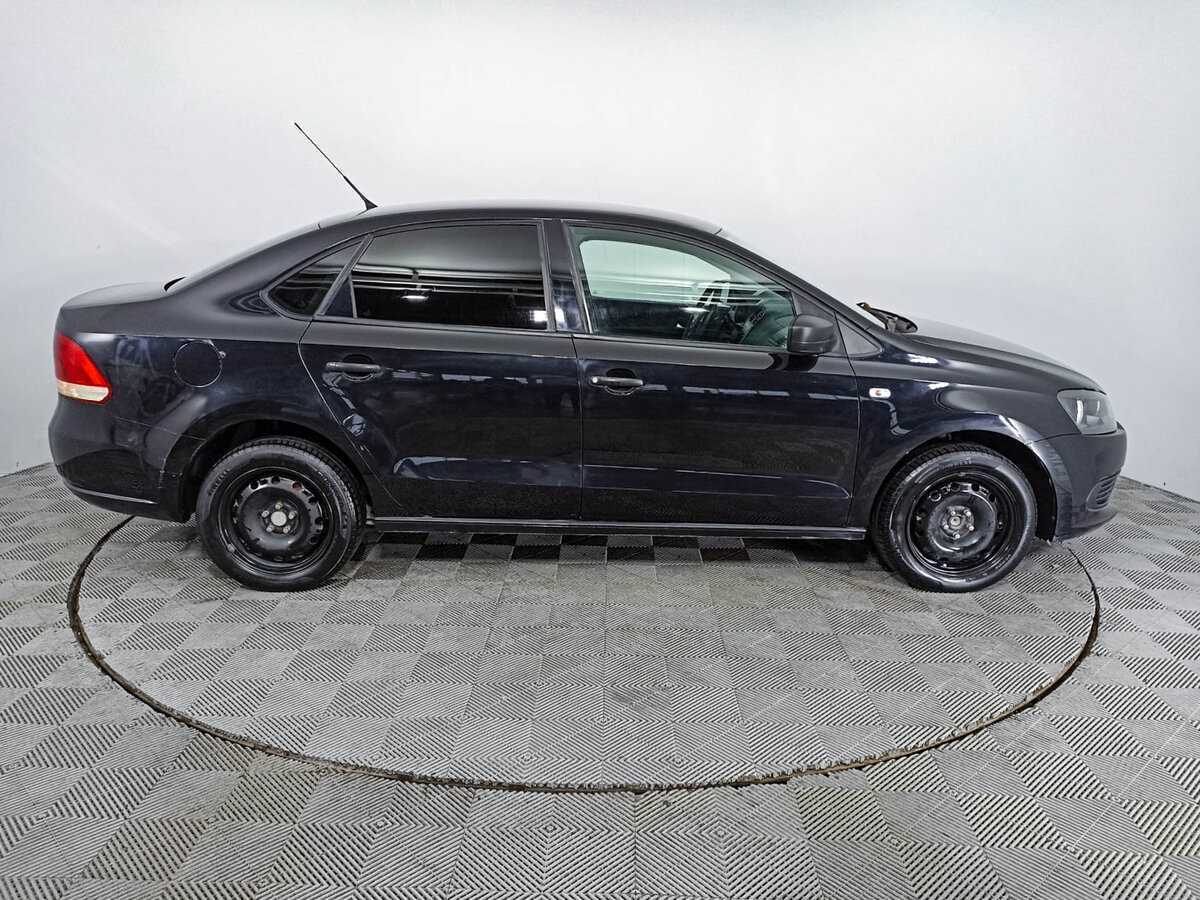 Volkswagen Polo б/у, 2012, Механическая. Фото: #3