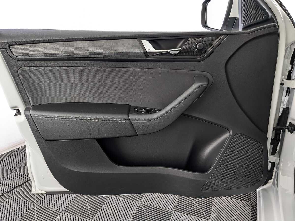 Skoda Rapid б/у, 2020, Механическая. Фото: #14