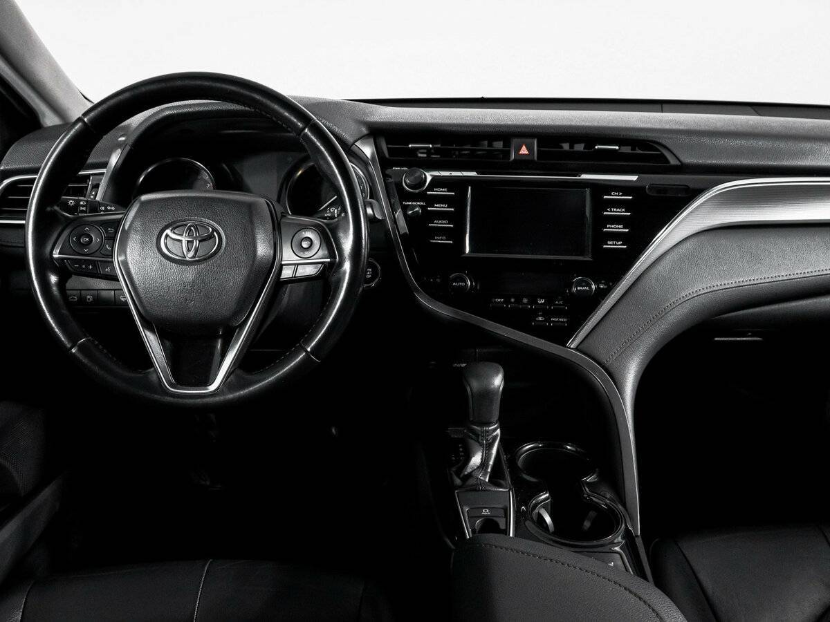 Toyota Camry б/у, 2018, Автоматическая. Фото: #11