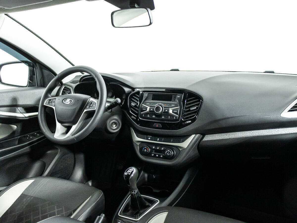 Lada (ВАЗ) Vesta б/у, 2022, Механическая. Фото: #8