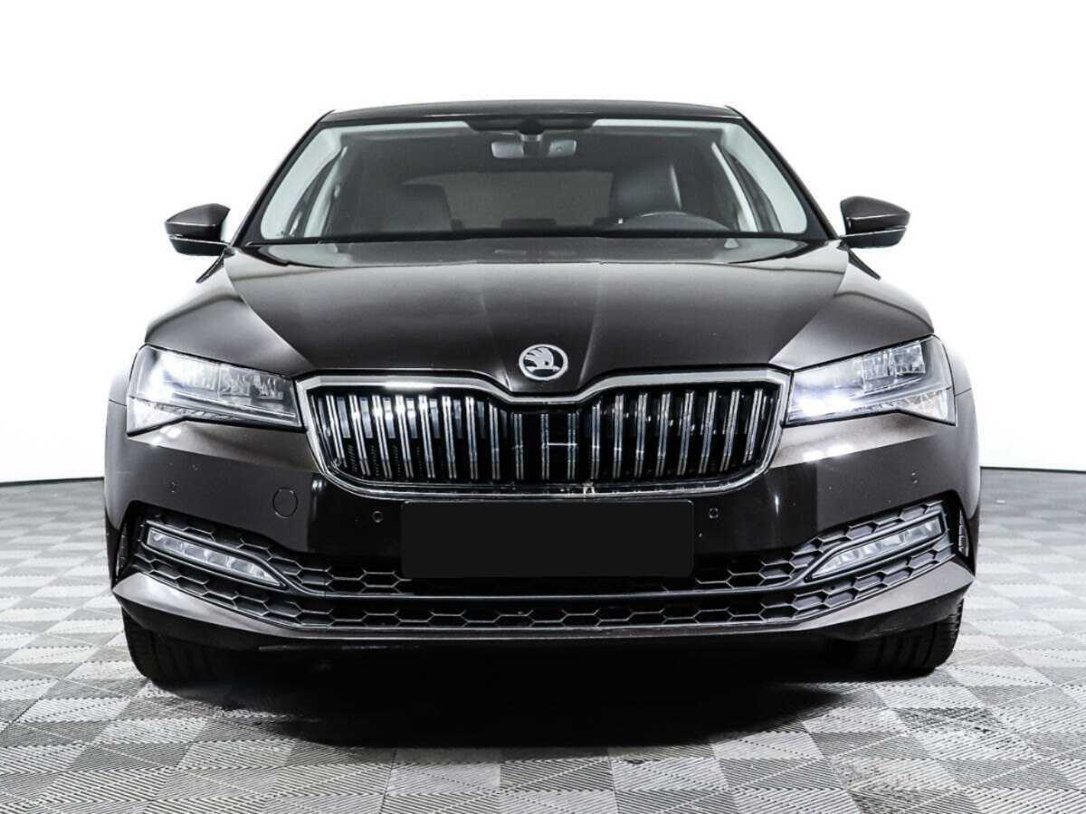 Skoda Superb б/у, 2021, Роботизированная. Фото: #1