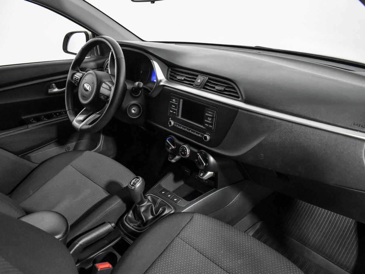 Kia Rio б/у, 2020, Механическая. Фото: #12