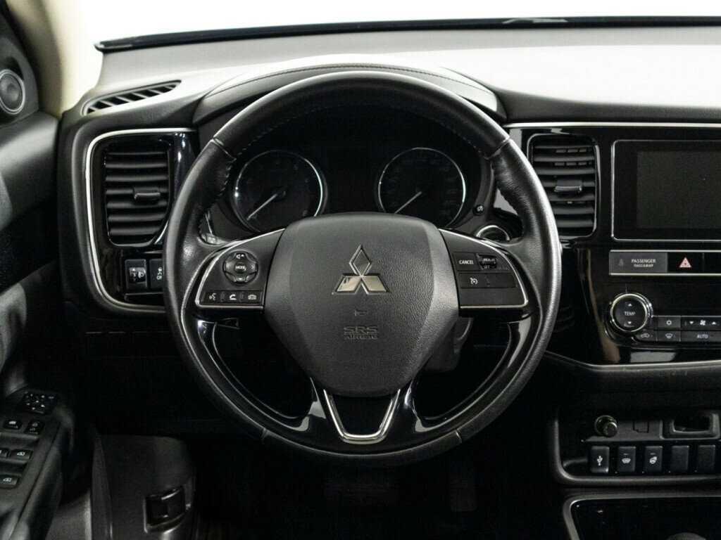 Mitsubishi Outlander б/у, 2018, Вариатор. Фото: #18