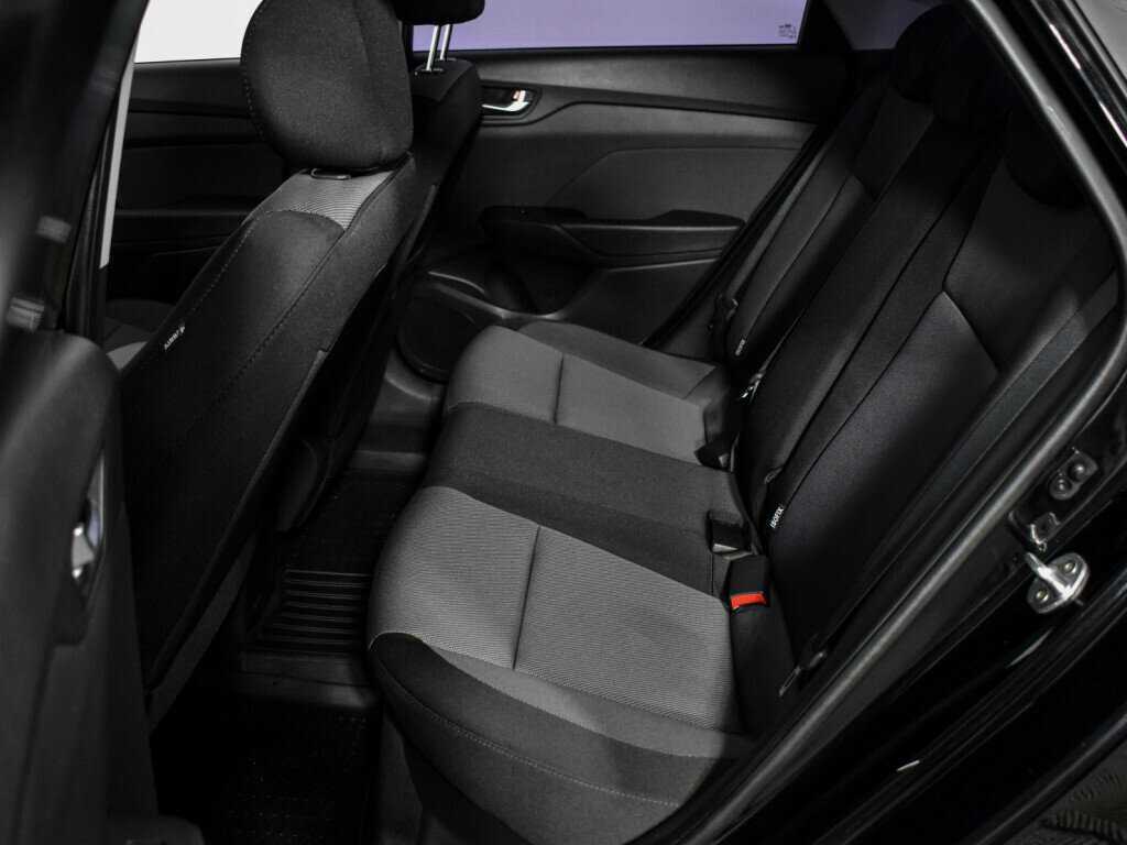 Hyundai Solaris б/у, 2017, Механическая. Фото: #12