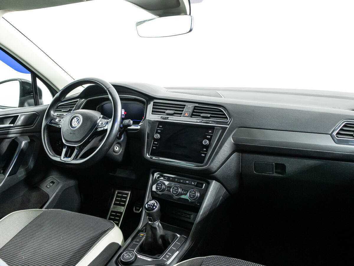 Volkswagen Tiguan б/у, 2019, Механическая. Фото: #8