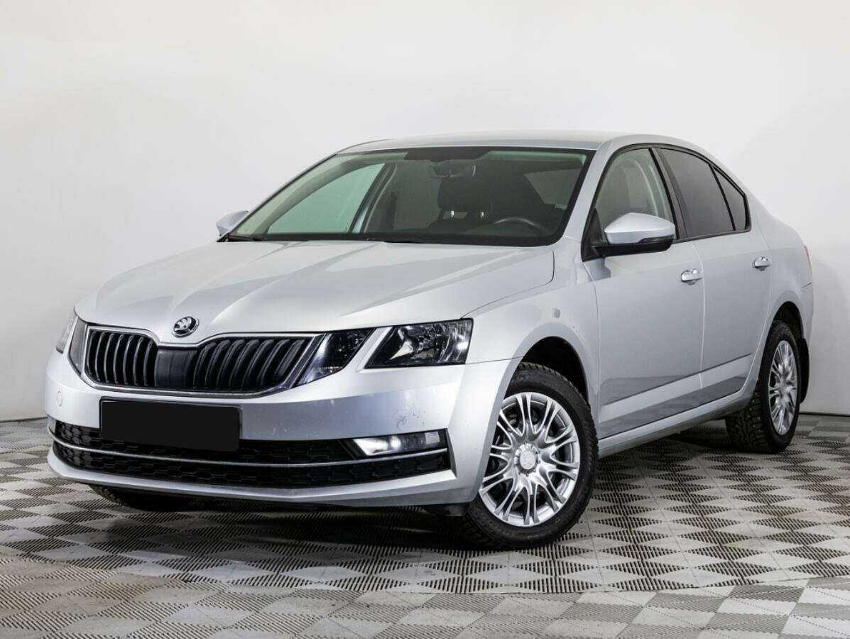 Skoda Octavia б/у, 2018, Автоматическая. Фото: #0