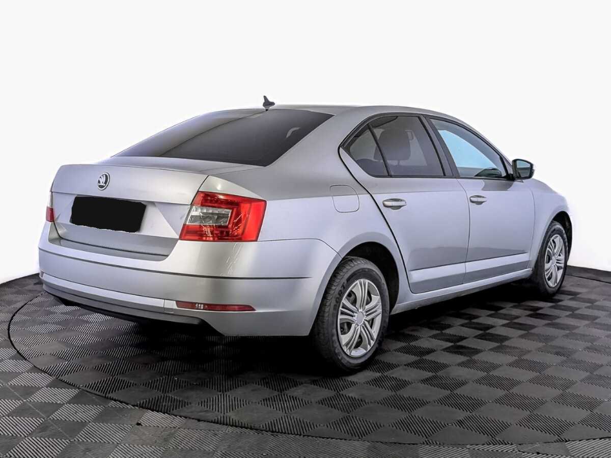 Skoda Octavia б/у, 2017, Автоматическая. Фото: #4