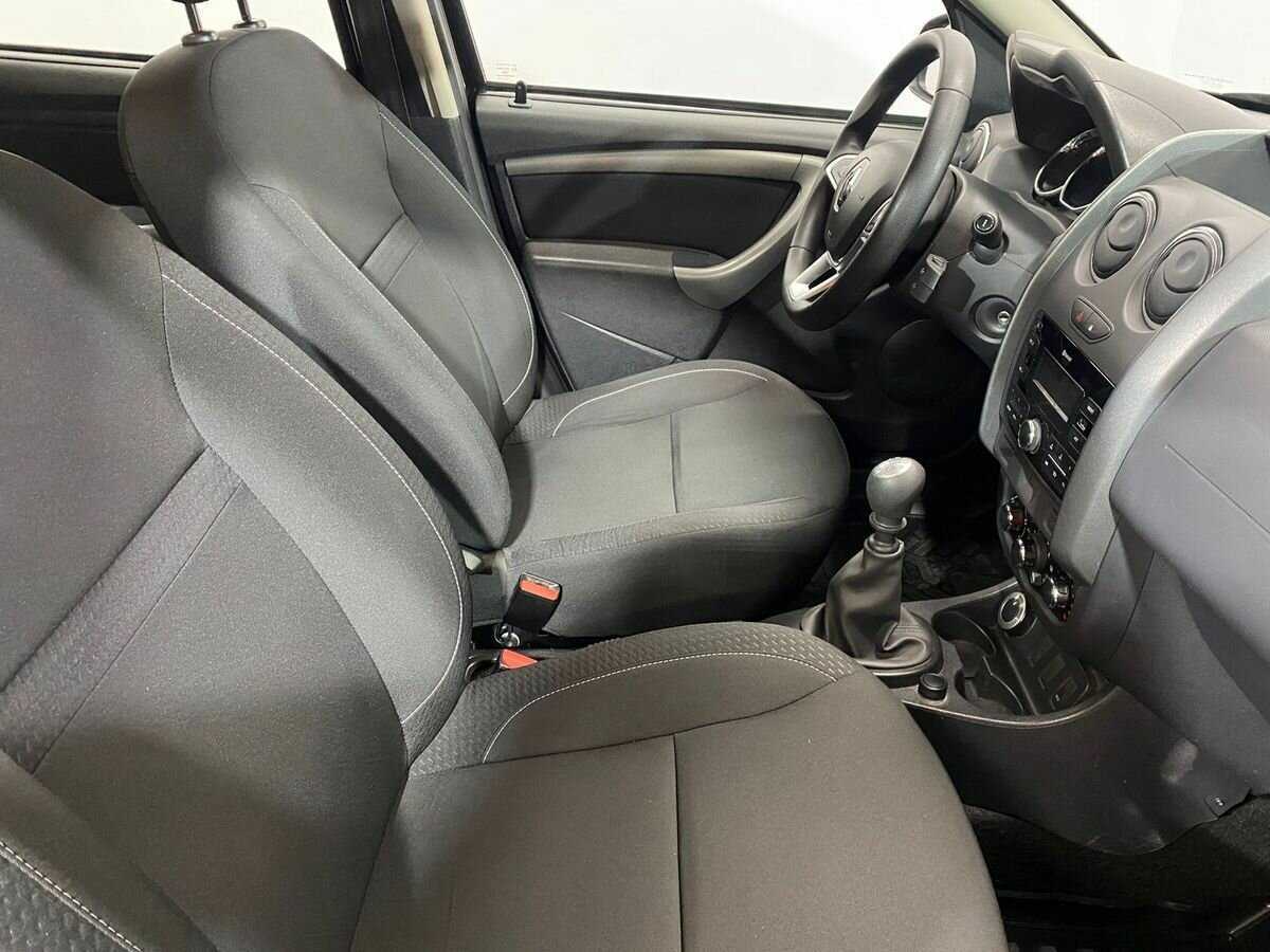 Renault Duster б/у, 2019, Механическая. Фото: #9