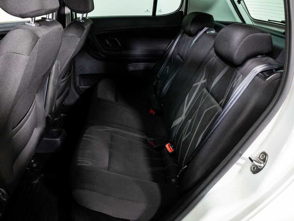 Skoda Fabia б/у, 2014, Автоматическая. Фото: #9