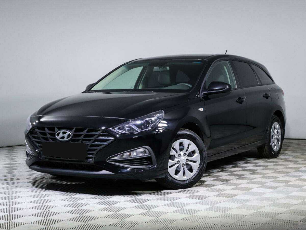 Hyundai i30 б/у, 2022, Автоматическая. Фото: #0
