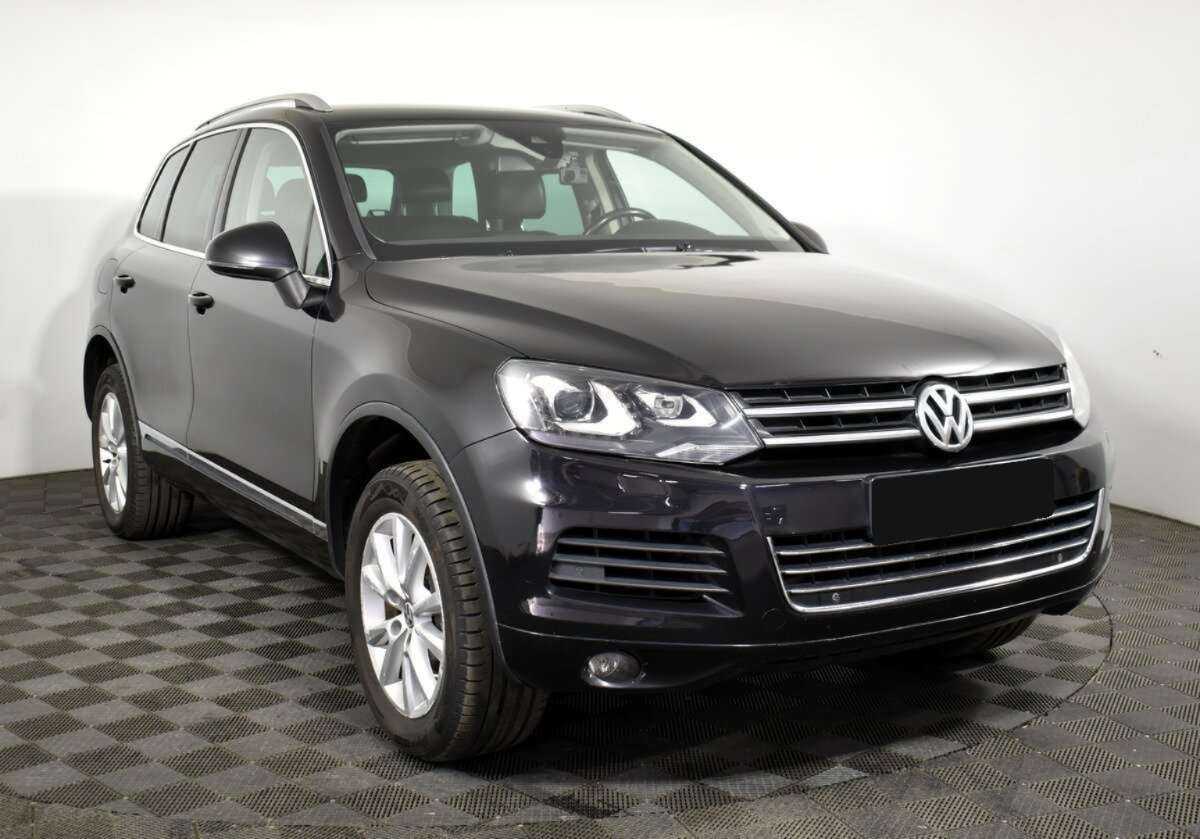 Volkswagen Touareg б/у, 2012, Автоматическая. Фото: #2