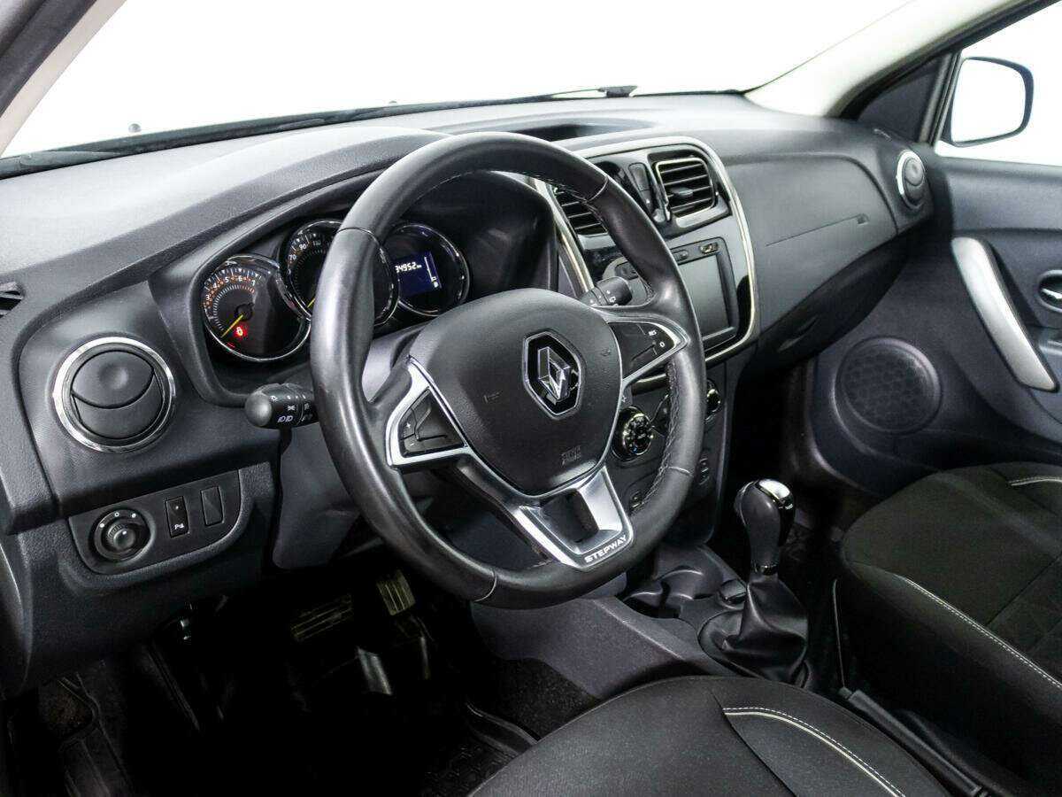Renault Sandero б/у, 2018, Автоматическая. Фото: #10