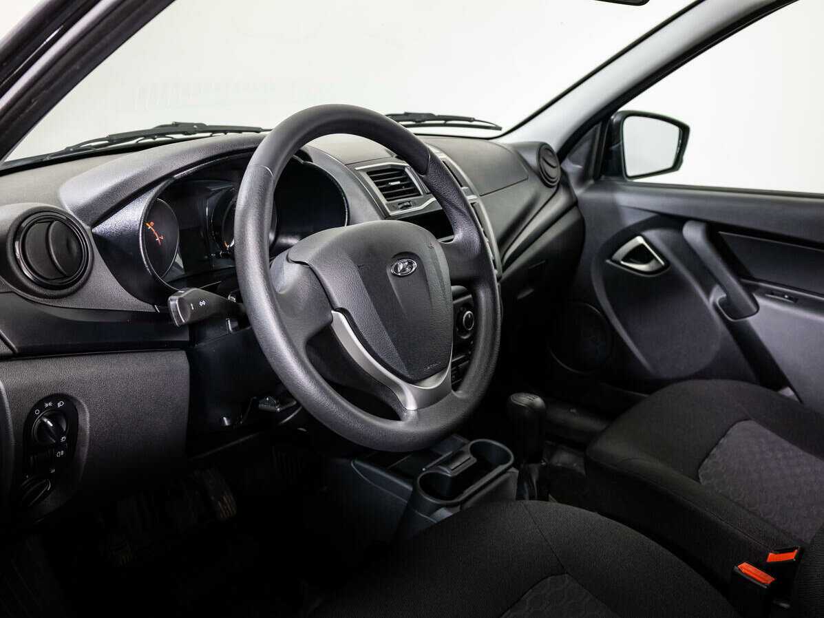 Lada (ВАЗ) Granta б/у, 2022, Механическая. Фото: #10