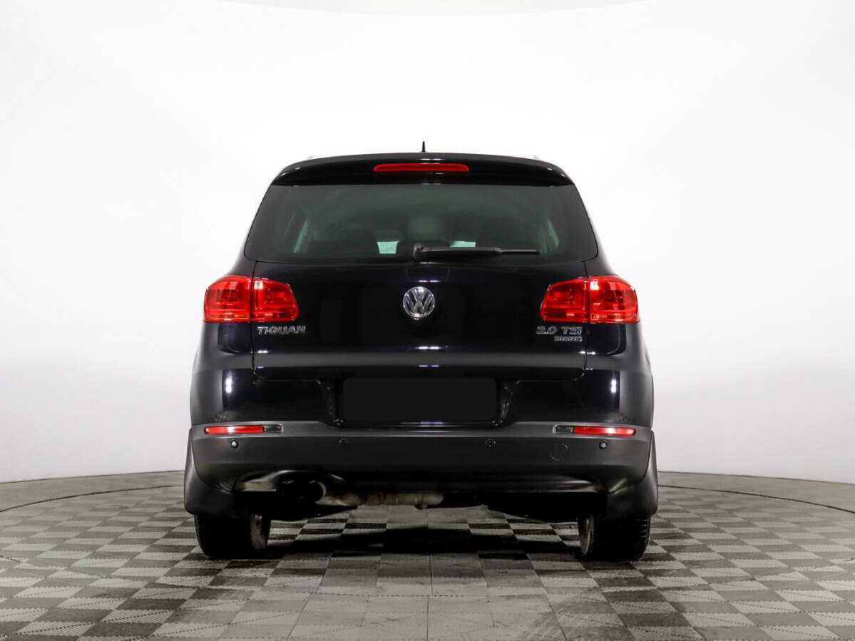 Volkswagen Tiguan б/у, 2013, Автоматическая. Фото: #4