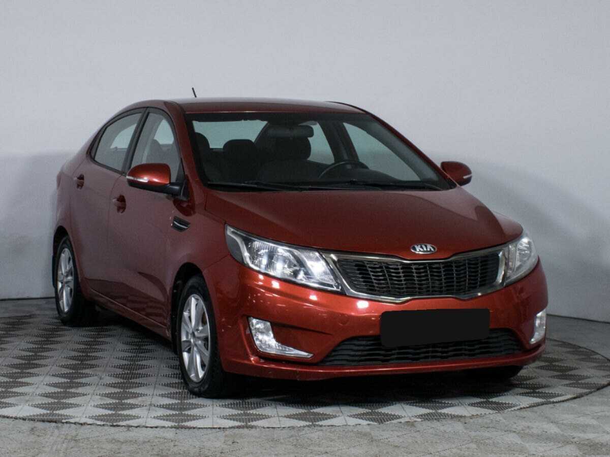 Kia Rio б/у, 2013, Механическая. Фото: #2