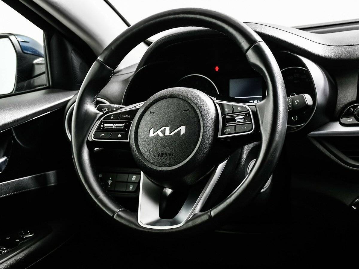 Kia Cerato б/у, 2022, Автоматическая. Фото: #15