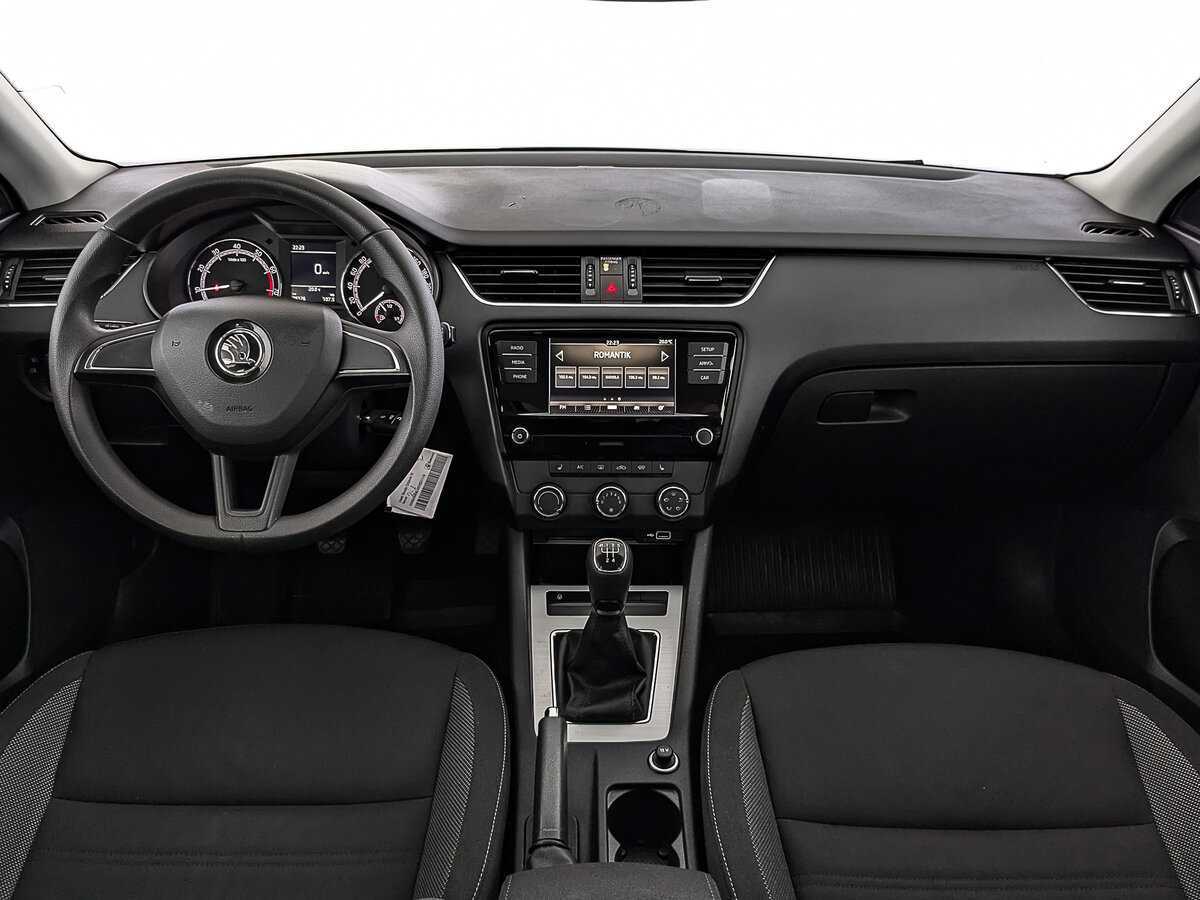 Skoda Octavia б/у, 2019, Механическая. Фото: #12