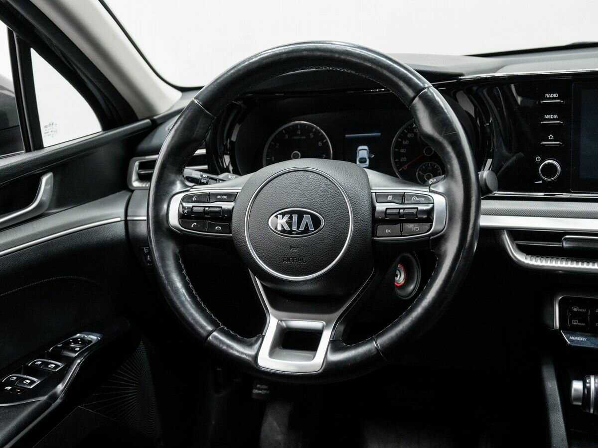 Kia K5 б/у, 2021, Автоматическая. Фото: #12