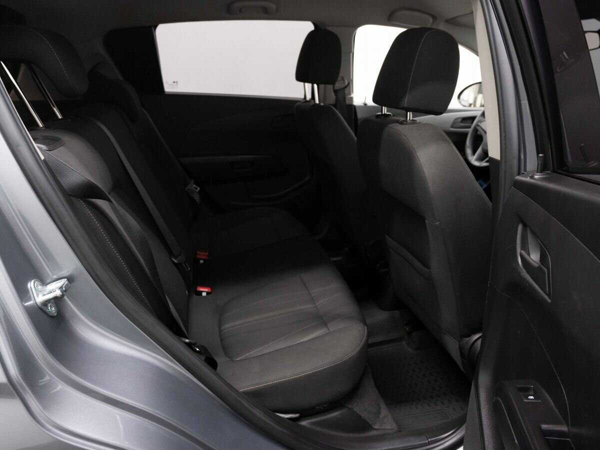 Chevrolet Aveo б/у, 2014, Автоматическая. Фото: #10