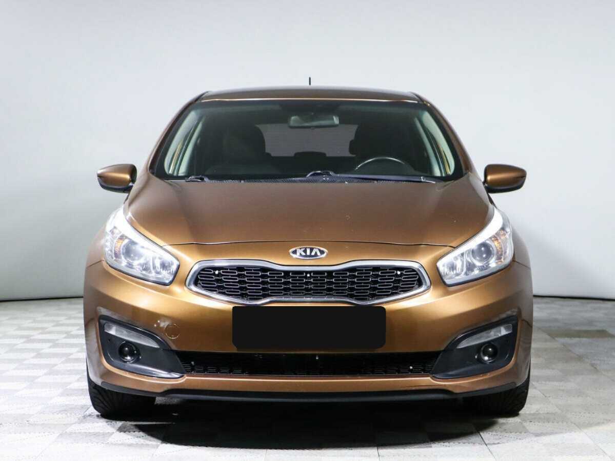 Kia Ceed б/у, 2016, Автоматическая. Фото: #1