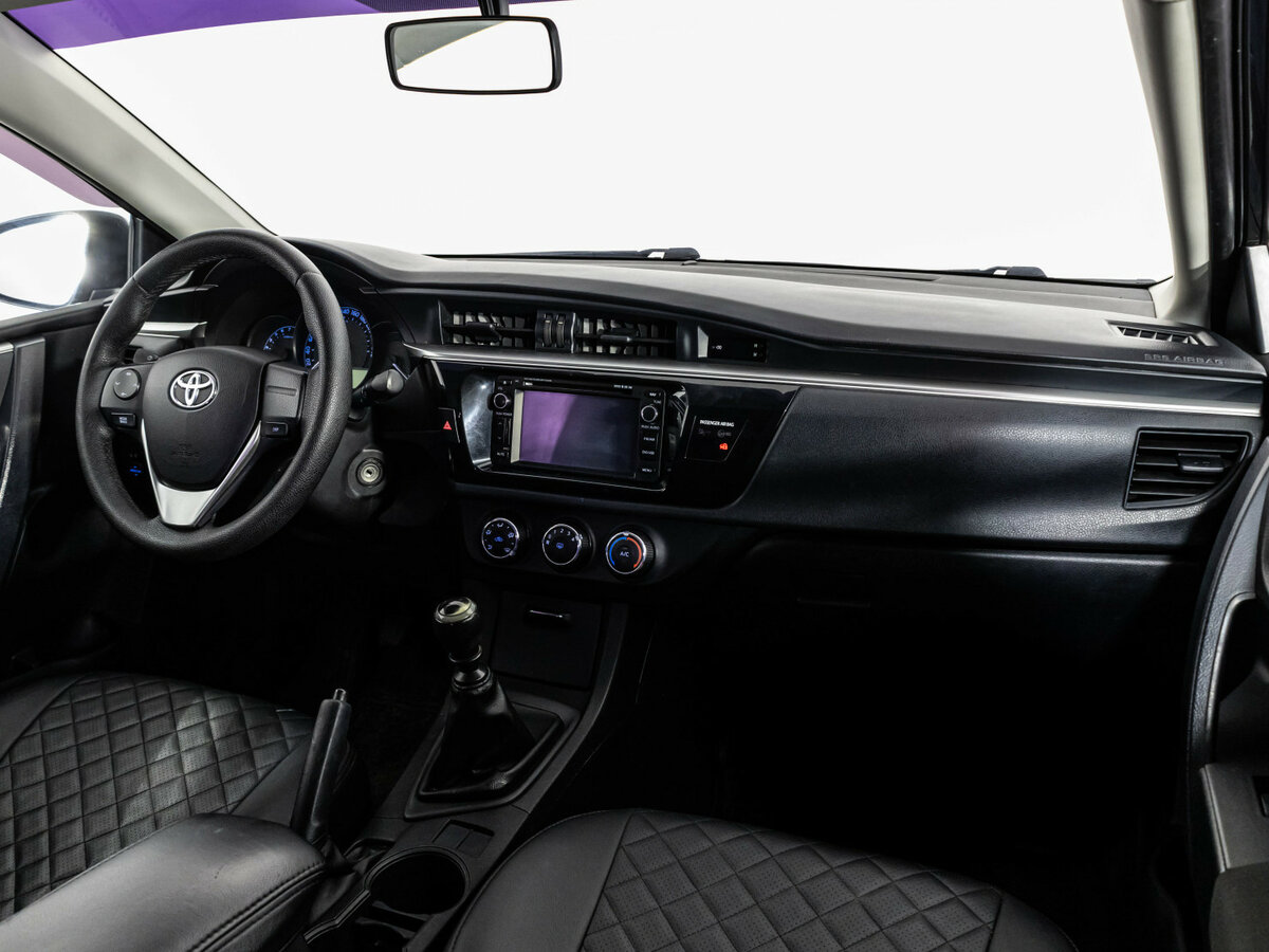 Toyota Corolla б/у, 2014, Механическая. Фото: #6