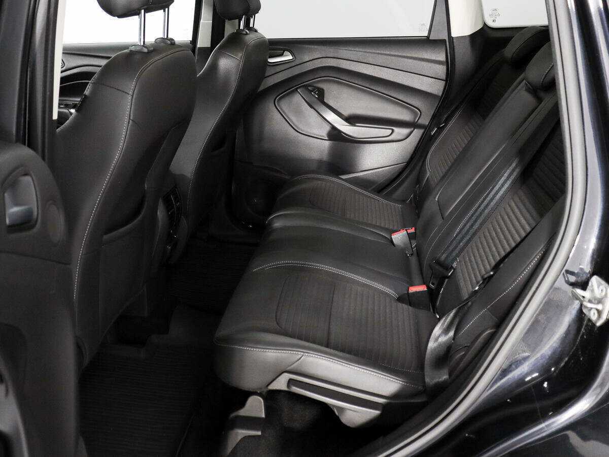 Ford Kuga б/у, 2017, Автоматическая. Фото: #8