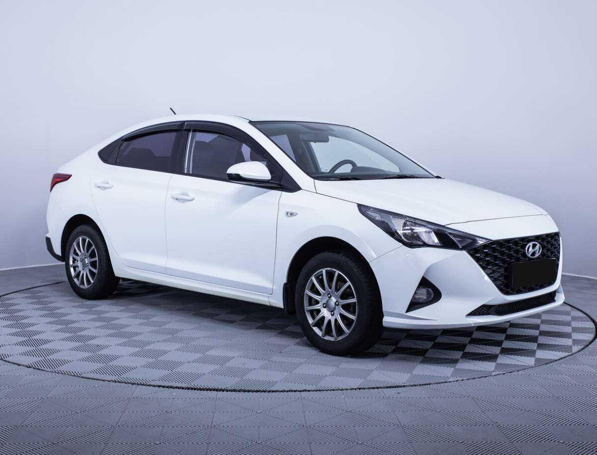 Hyundai Solaris б/у, 2021, Механическая. Фото: #2