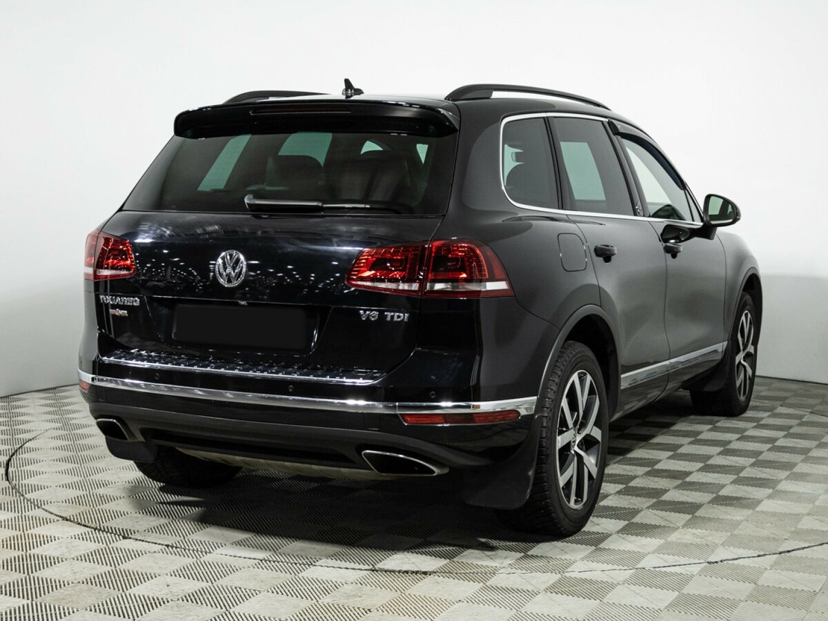 Volkswagen Touareg б/у, 2017, Автоматическая. Фото: #3
