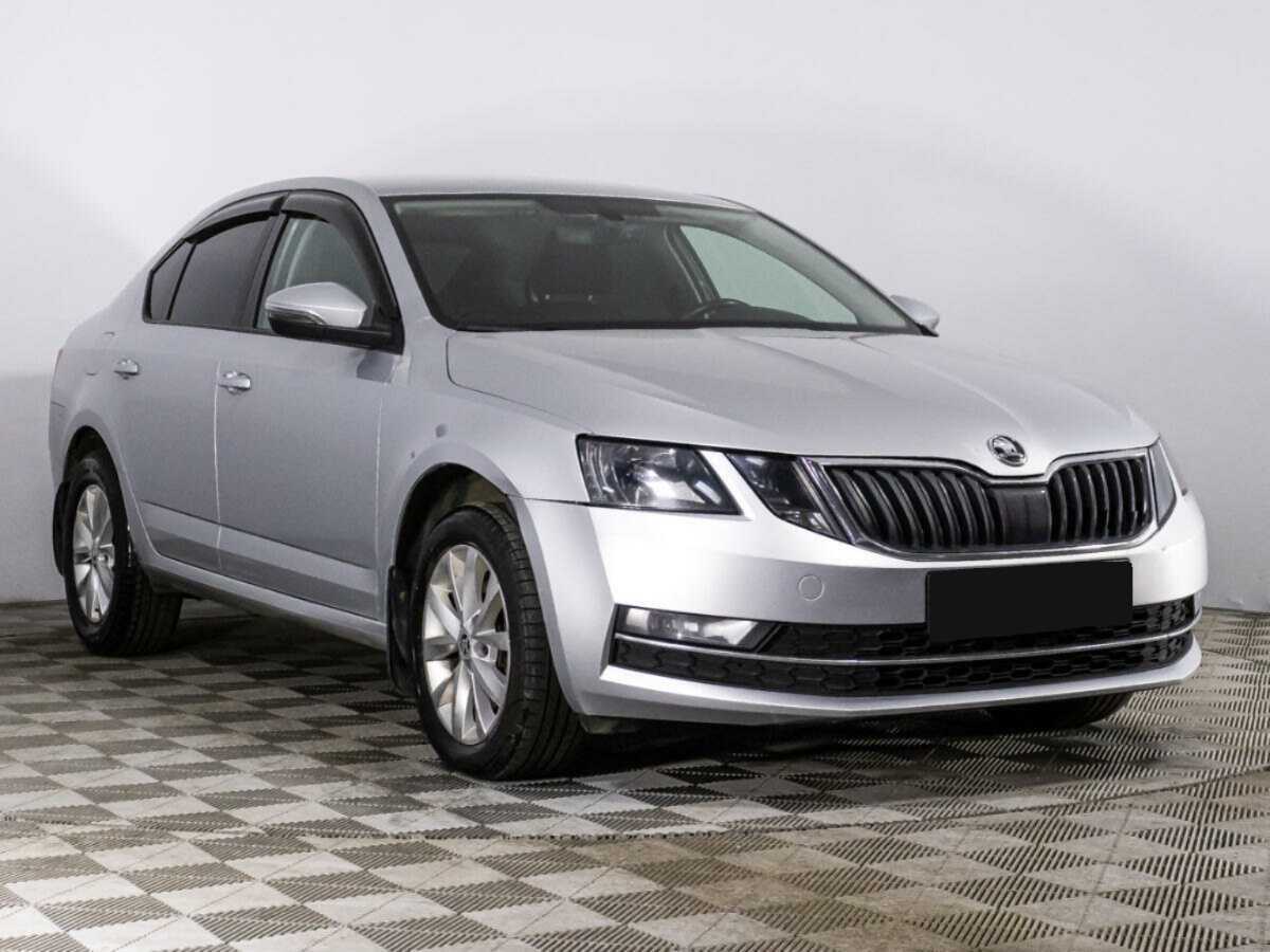 Skoda Octavia б/у, 2018, Механическая. Фото: #2