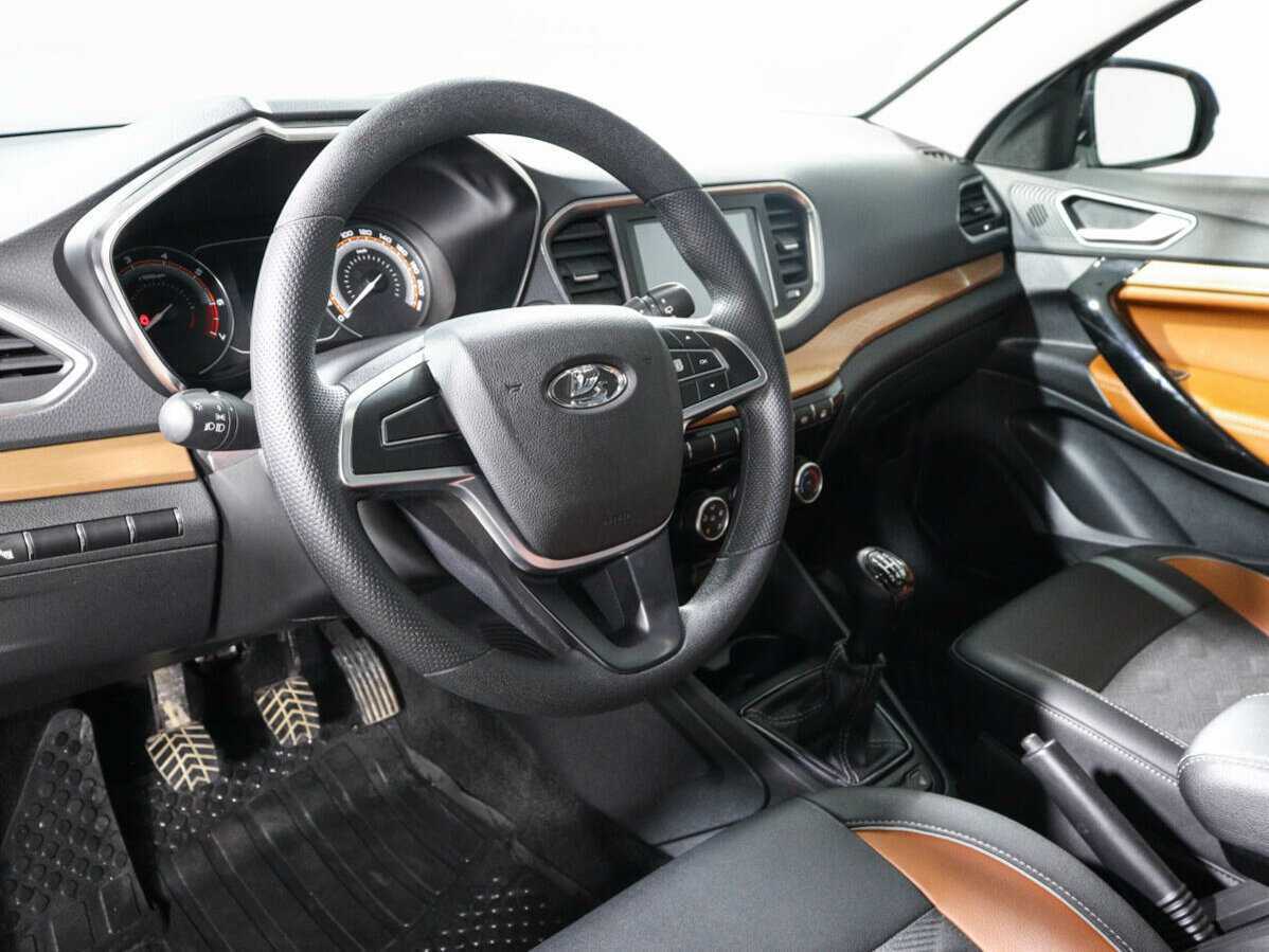 Lada (ВАЗ) Vesta б/у, 2023, Механическая. Фото: #11