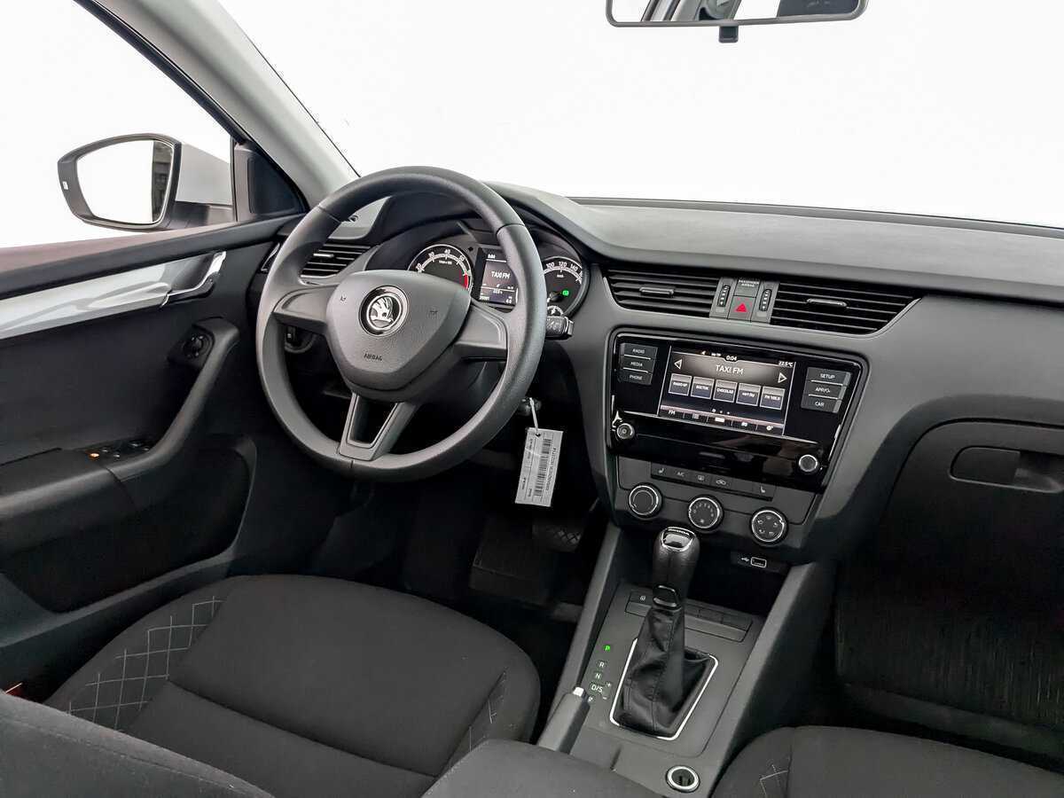 Skoda Octavia б/у, 2020, Автоматическая. Фото: #21